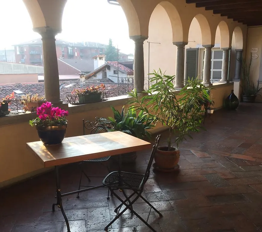 Angolo Del Poeta Bergamo Italy