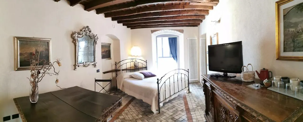 Angolo Del Poeta Bergamo 2*,  Italy