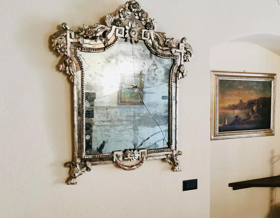 ** Bed & Breakfast Angolo Del Poeta Bergamo Italy