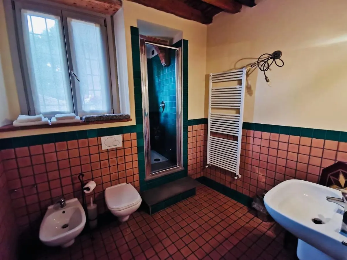 ** Bed & Breakfast Angolo Del Poeta Bergamo Italy